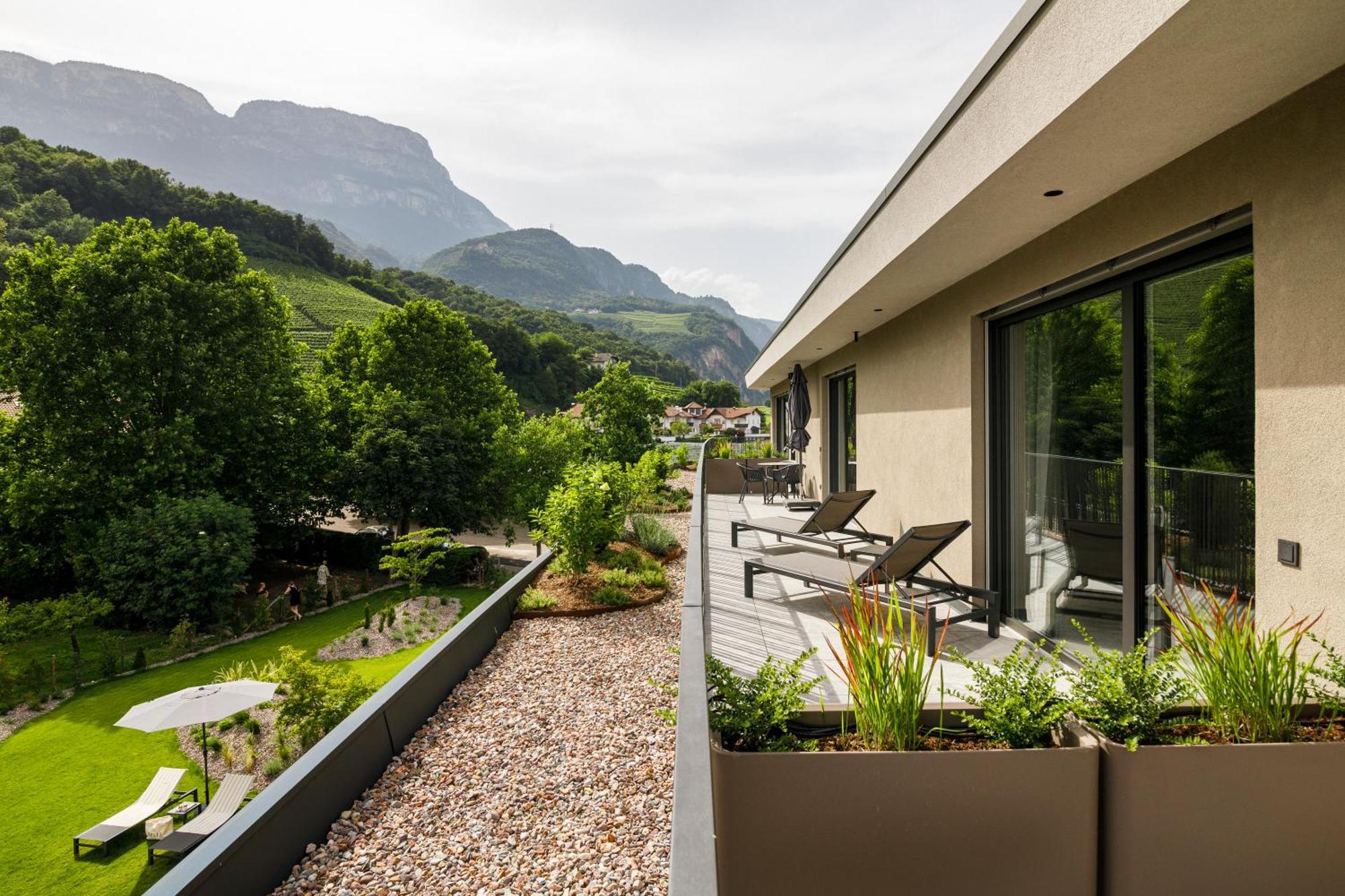 Belia Lofts - Adults Only - Apartments Appiano Sulla Strada Del Vino Exteriér fotografie