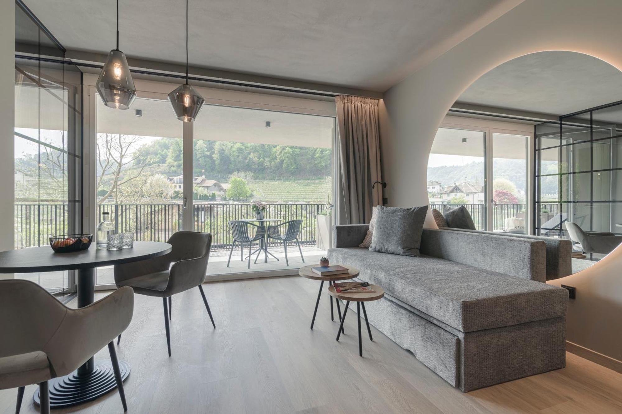 Belia Lofts - Adults Only - Apartments Appiano Sulla Strada Del Vino Exteriér fotografie